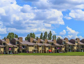Fully Equipped Condos with Pristine Views of Bear Lake